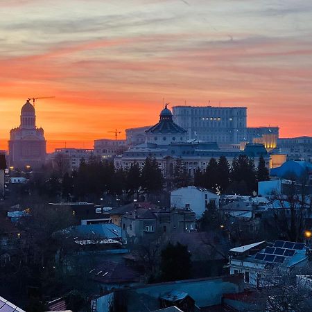 Vibrant Oasis In The Center Of The City Бухарест Экстерьер фото